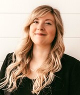 Book an Appointment with Mrs. Hailey Dale at Aazhaway - Dawn Therapy & Wellness Centre