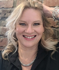 Book an Appointment with Tracy Tillapaugh for Psychology / Mental Health