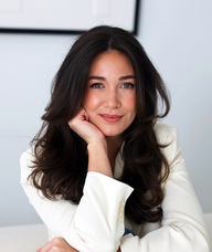 Book an Appointment with Reagan Safire for Social Work