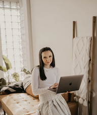 Book an Appointment with Keara Bubola for Lashes