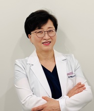 Book an Appointment with Ms. Serina Lee for Lumina Facial Acupuncture Therapy