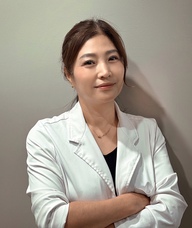 Book an Appointment with Ms. Eunice Kim for Lumina Facial Acupuncture Therapy