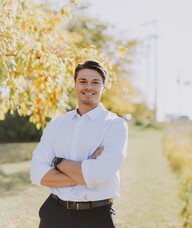 Book an Appointment with Dr. Jared Stuckel for Chiropractic