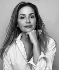 Book an Appointment with Jennifer Salinitri for Consultation