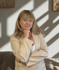 Book an Appointment with Agata Labedzki for Counselling
